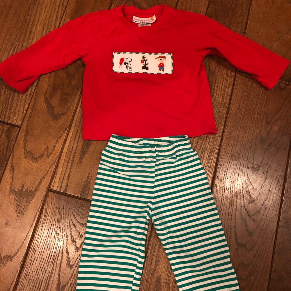 Smocking Dog brand size 12-18months Smocked Peanuts shirt and pants set